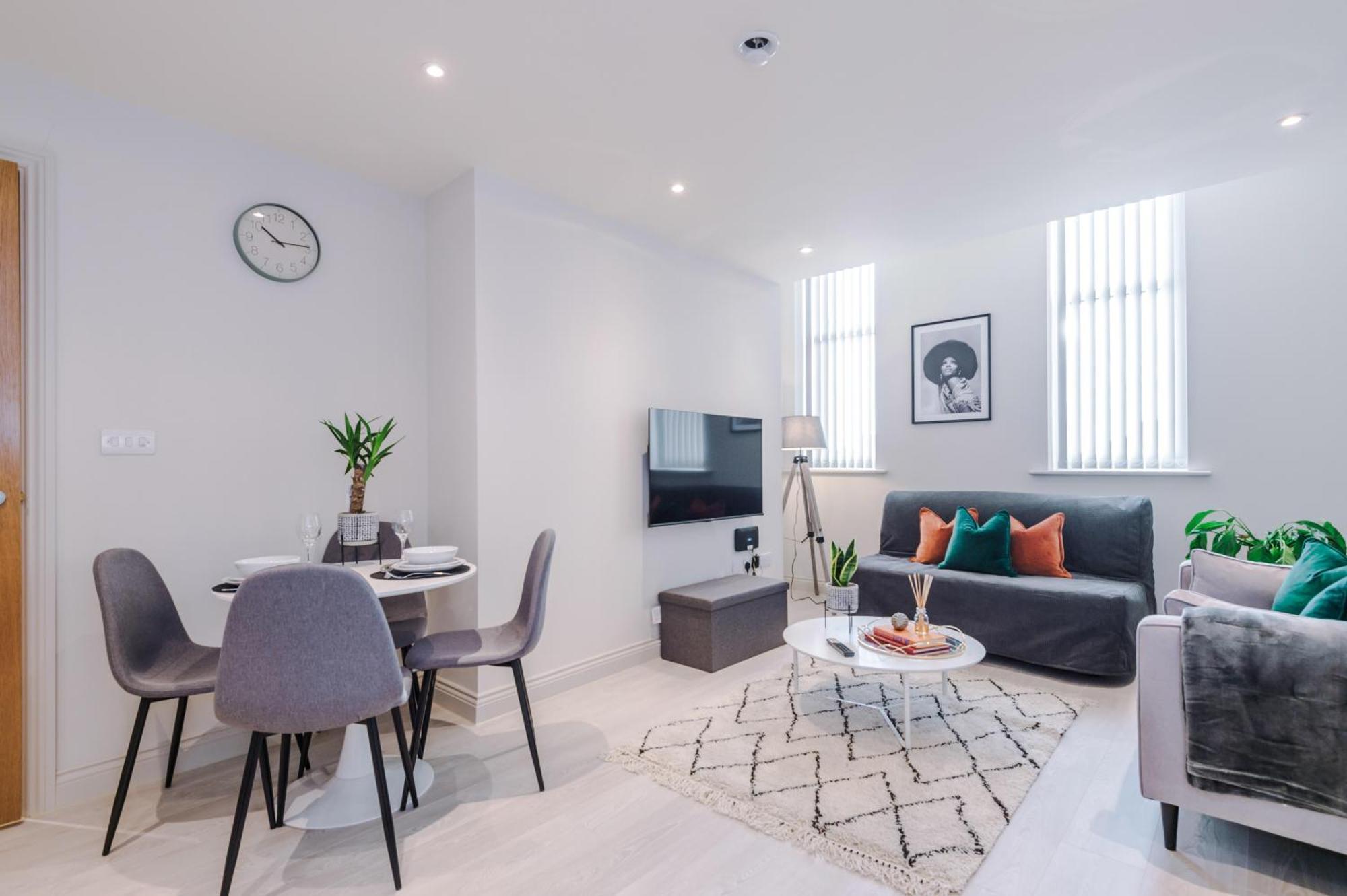 Apartment Beautifully Furnished Leeds Sleeps 5 Leeds (West Yorkshire)